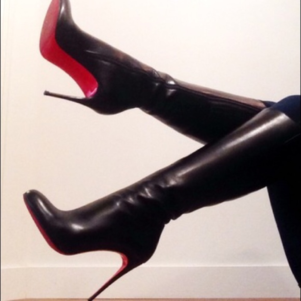 Christian Louboutin Fifi Botta 100 Boots